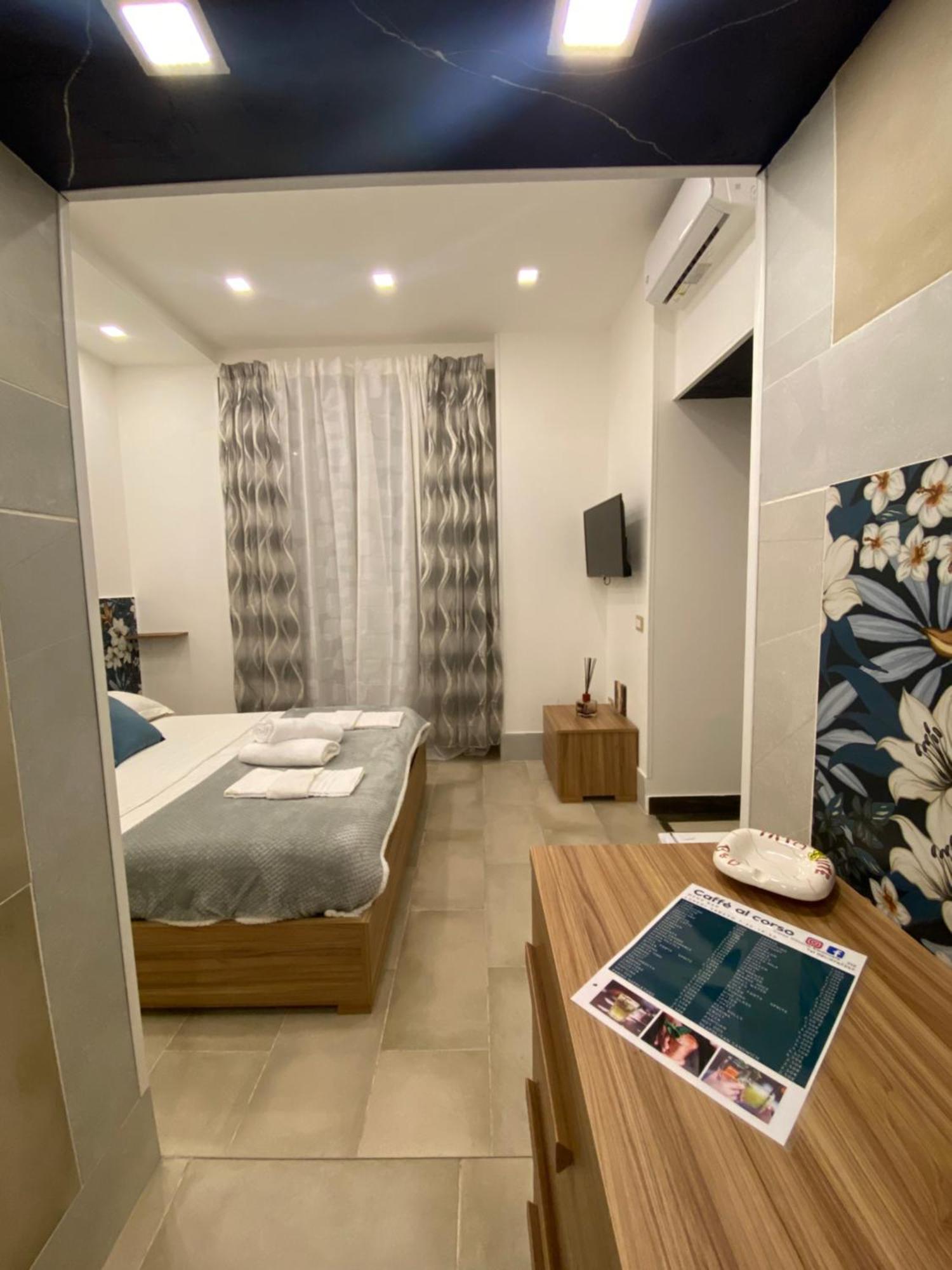 Pippo'S Suite Naples Exterior photo