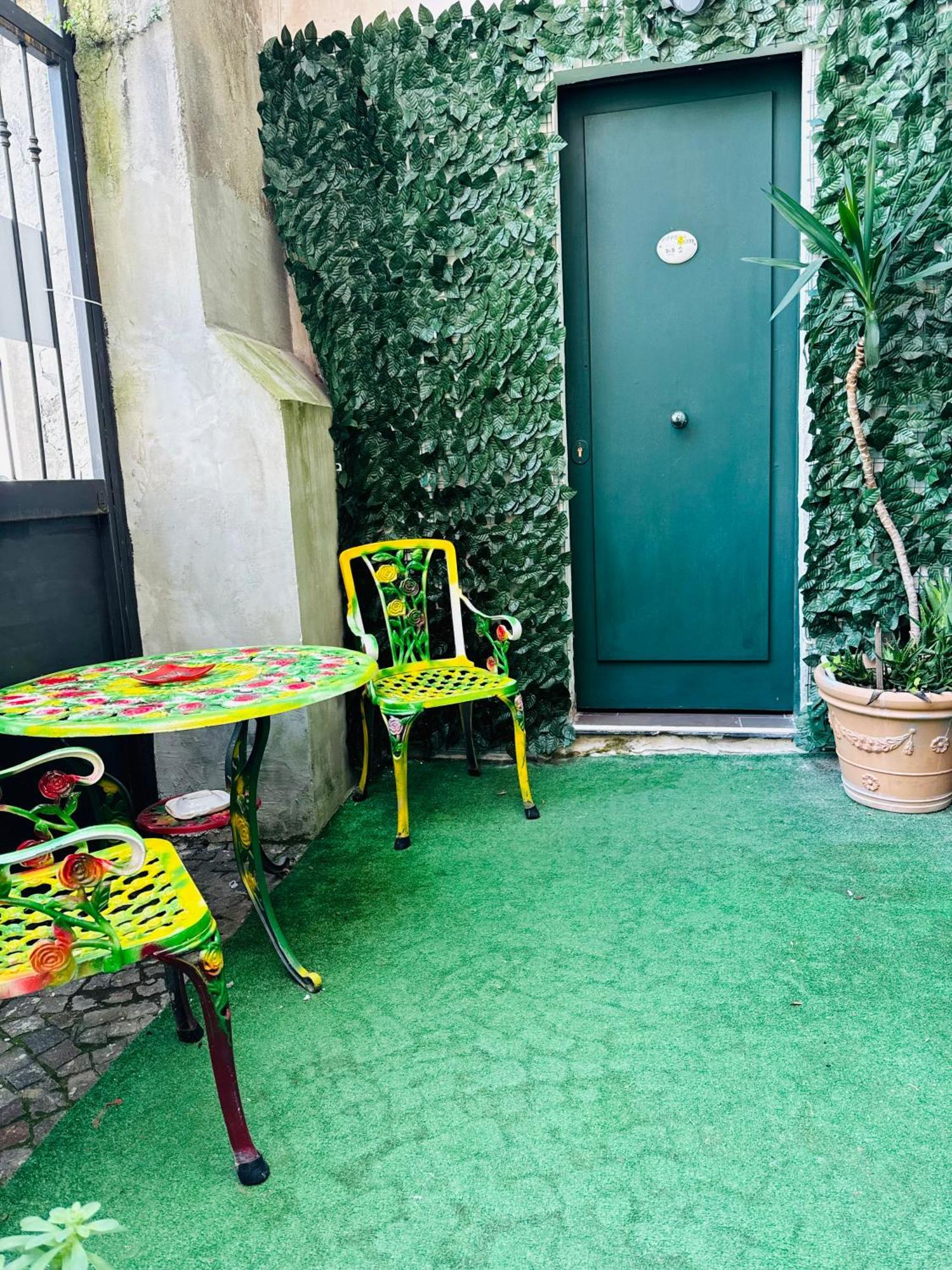 Pippo'S Suite Naples Exterior photo